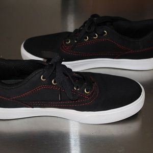 Mens Osiris Sneakers Black size 7